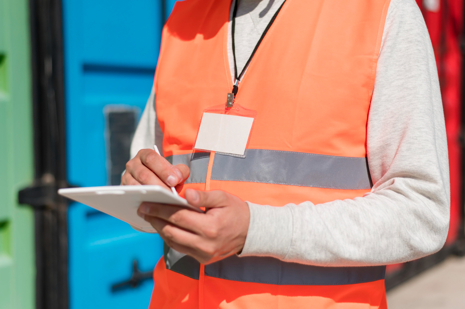 Seguridad y salud laboral en el sector logístico: ¿Cómo prevenir riesgos?